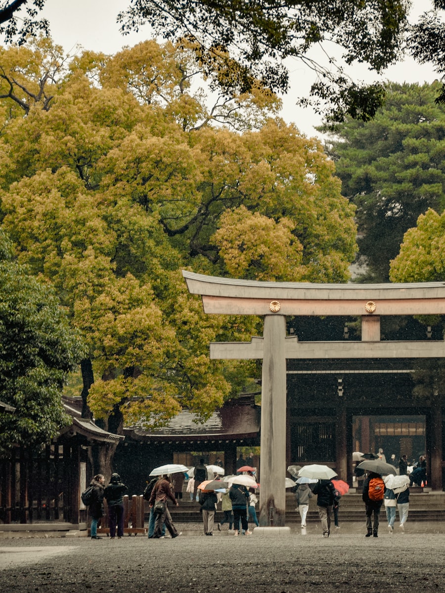 Shrine garden in Tokyo where kimono pre-wedding portraits are photographed